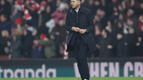 蓝军中场核心谢绝马竞召唤，忠诚留守切尔西，心怀感激之情